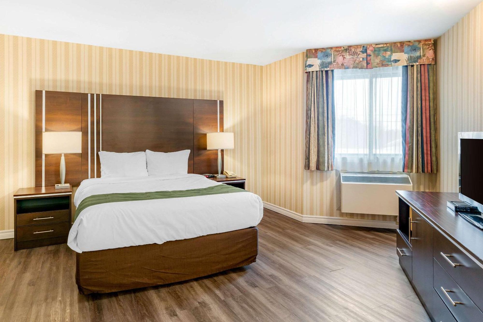Hotel Quality & Sherbrooke